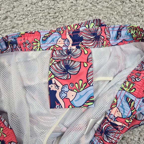 Vineyard Vines Swim Trunks Mens XL Pink Mermaids Mesh Lining Shorts Beach Pool - Picture 7 of 14